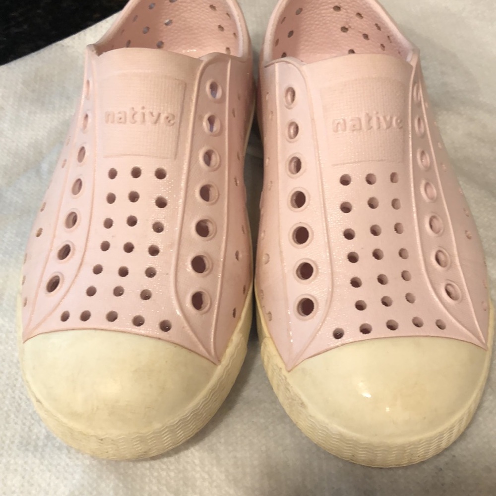 Girls Native Slip Ons